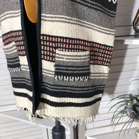 Vintage 70s Woven Fringe Blanket Poncho Vest Size M L - Picture 7 of 9